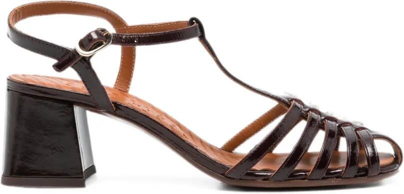 Chie Mihara Gekooide sandalen met T-bandje Bruin