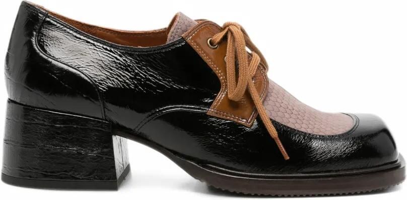 Chie Mihara Loafers met krokodillen-reliëf en vlakken Zwart