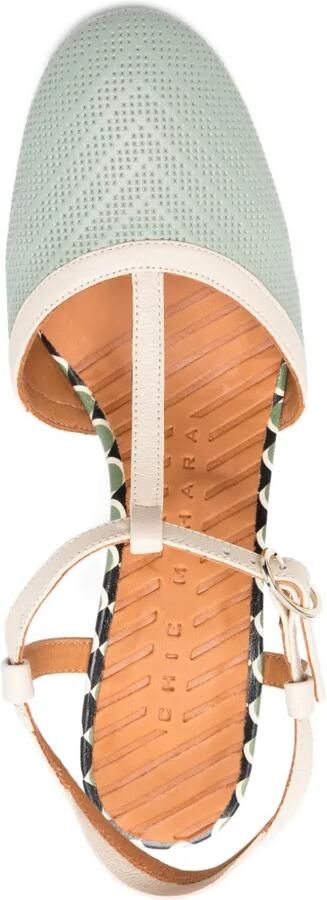 Chie Mihara Mahedi sandalen met blokhak en T-bandje Groen