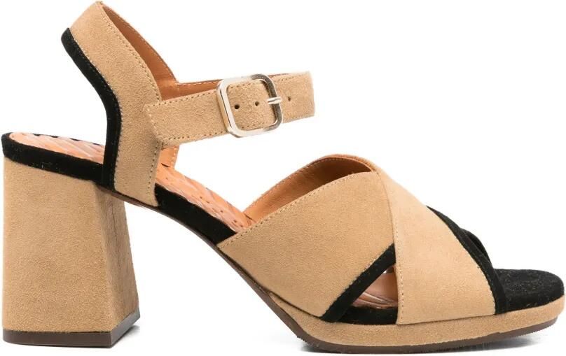 Chie Mihara Oendi sandalen met gekruiste bandjes Beige