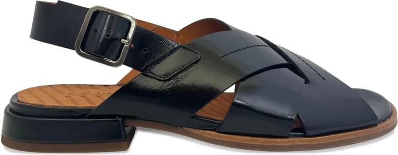 Chie Mihara Sandalen met kruisbandjes Zwart