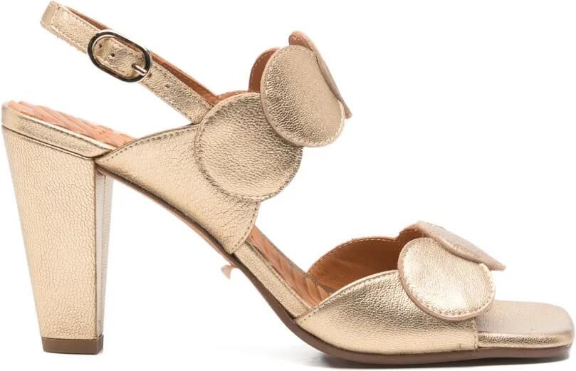 Chie Mihara Sandalen met studs Goud