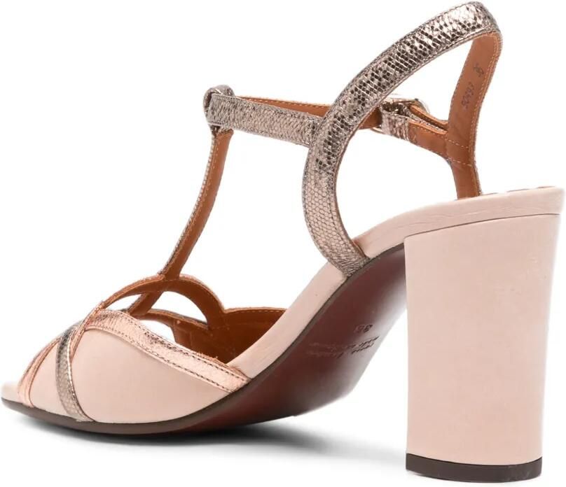 Chie Mihara Sandalen met T-bandje Beige