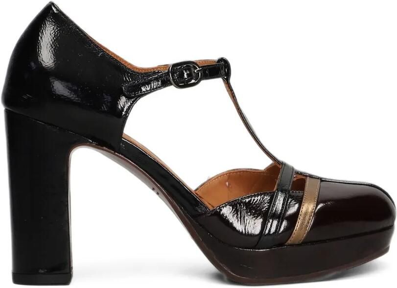 Chie Mihara Uyaro T-bar patent leather pumps Zwart