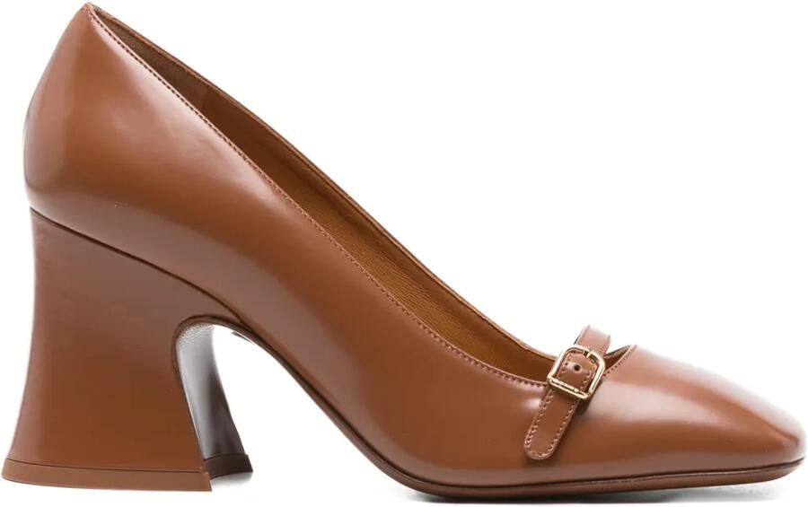 Chloé 75 mm Janis flared pumps met gespdetail Bruin