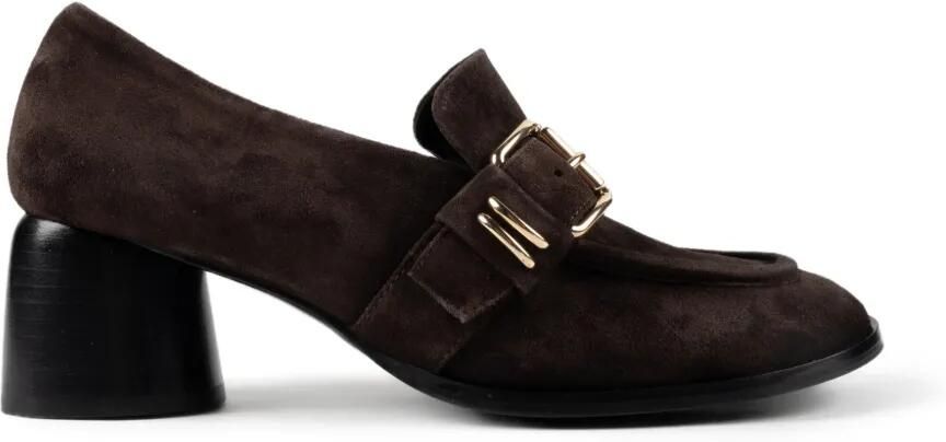 CHUCKIES buckle-detail suede pumps Bruin