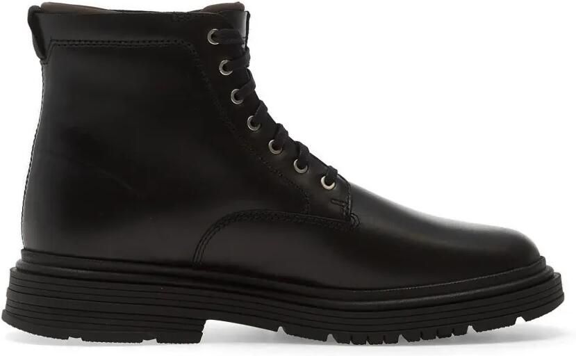 Clarks Badbury Hi Waterproof leren enkellaarzen met veters Zwart