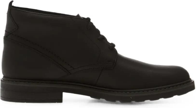 Clarks Newford Mid enkellaarzen met veters Zwart