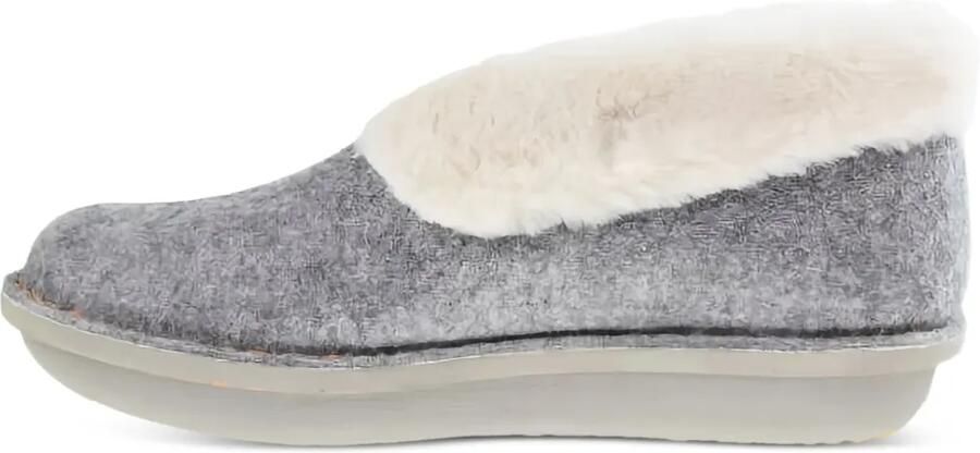 Clarks Originals Step Flow Low sandalen met afwerking van bont Grijs