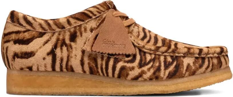 Clarks Originals Wallabee desert boots met tijgerprint Bruin