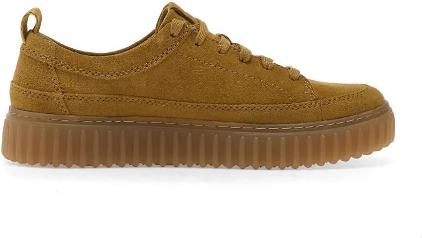 Clarks Torhill Lace suède sneakers met geribbelde zool Bruin