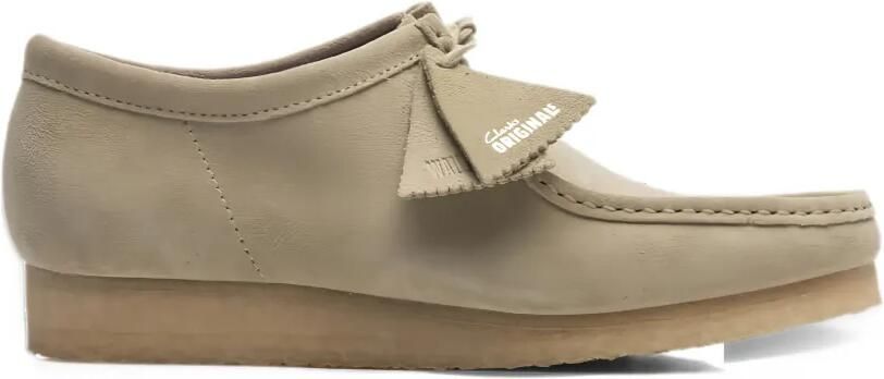 Clarks Wallabee suede desert boots Beige