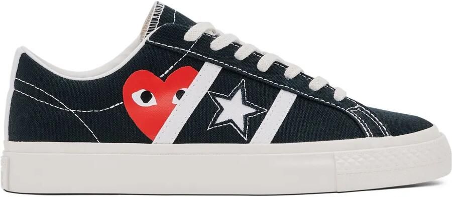 Comme Des Garçons Play x Converse One Star Academy Pro sneakers Zwart