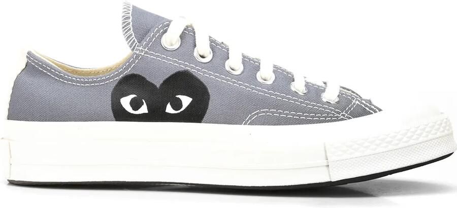 Comme Des Garçons Play x Converse Sneakers met hartprint Grijs