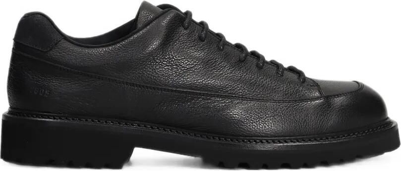 Common Projects grained leather lace-up sneakers Zwart