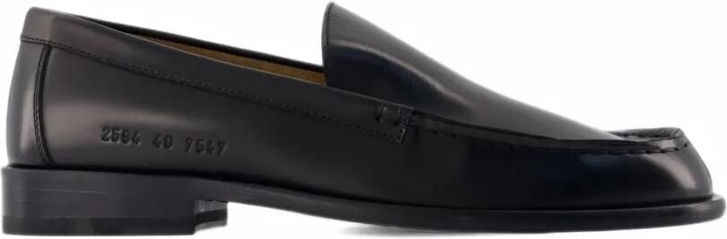 Common Projects Minimal leather loafers Zwart