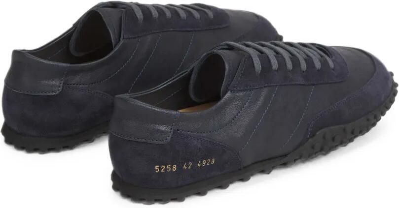 Common Projects Sneakers met leren vlakken en studs Blauw - Foto 5