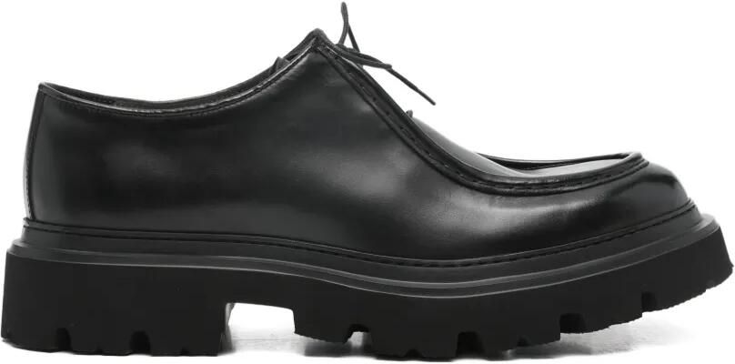 Corneliani Derby veterschoenen met plateauzool Zwart