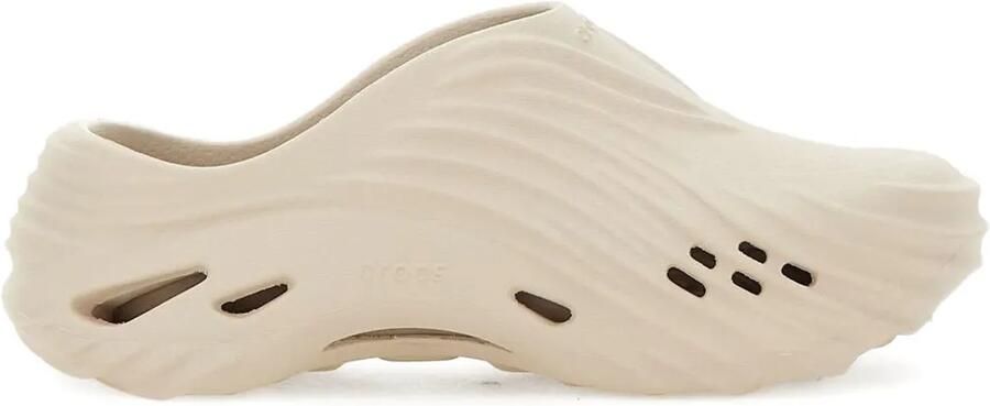 Crocs Echo Wave sandalen Beige