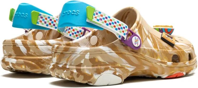 Crocs x Cinnamon Toast klassieke klompen Bruin - Foto 5