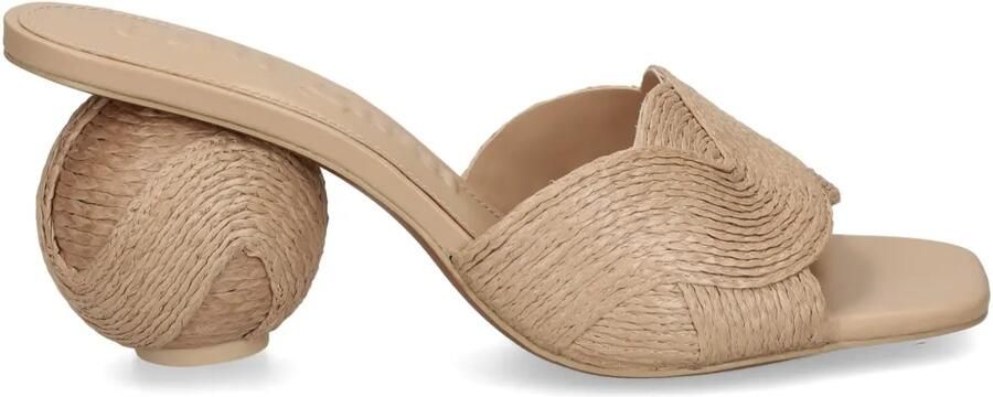 Cult Gaia Noor sandalen Beige