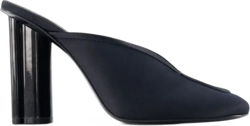 Cult Gaia Pia silk pumps Zwart