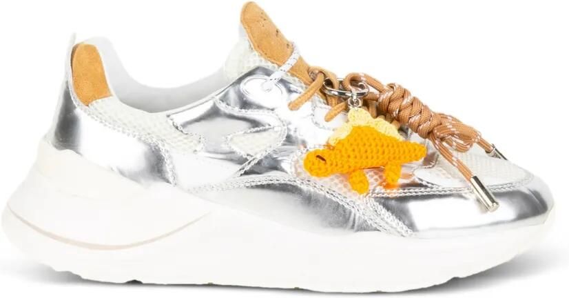 D.A.T.E. Fuga Mirror sneakers Zilver