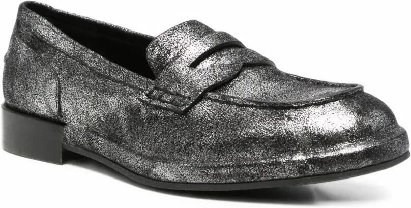 Del Carlo cracked-effect leather loafers Zilver