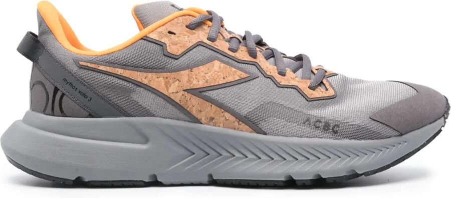 Diadora x ABCD Mythos Blueshield Volo 3 sneakers Grijs