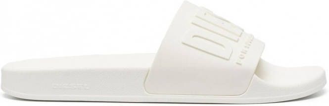 Diesel Badslippers met logo-reliëf Wit