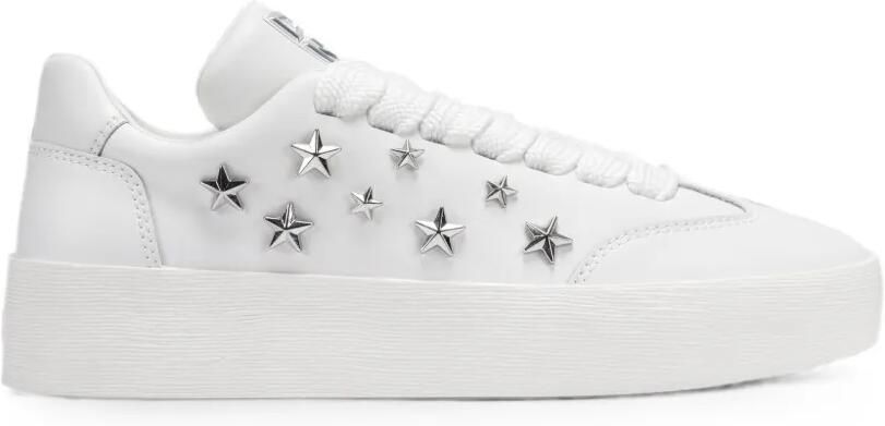 DKNY Glynda sneakers met stervormige studs Wit