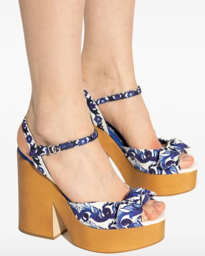 Dolce & Gabbana Sandalen met sleehak en Majolica-print Wit - Foto 3