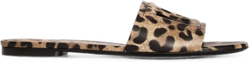 Dolce & Gabbana Kalfsleren slippers met luipaard-print Beige