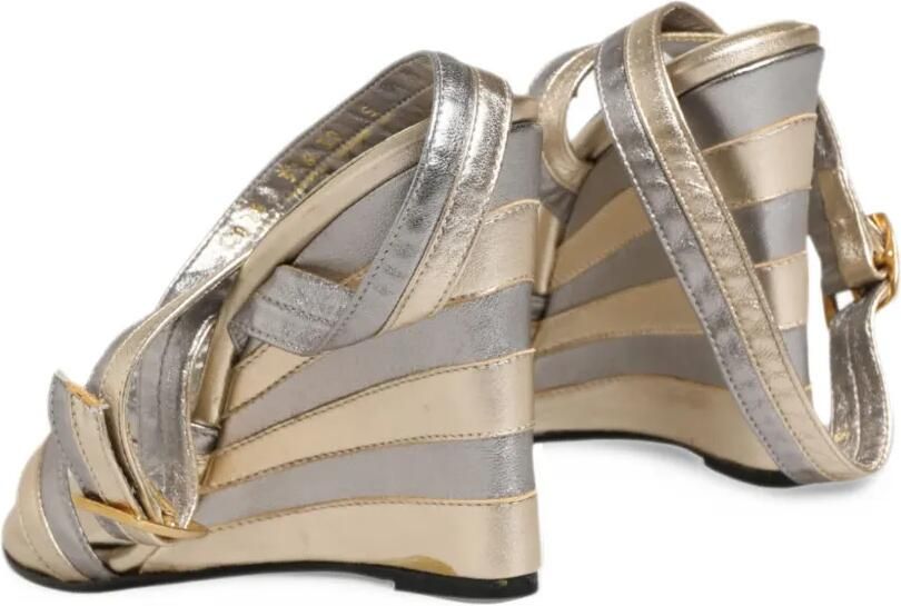 Dolce & Gabbana metallic-effect wedge sandals Goud - Foto 4