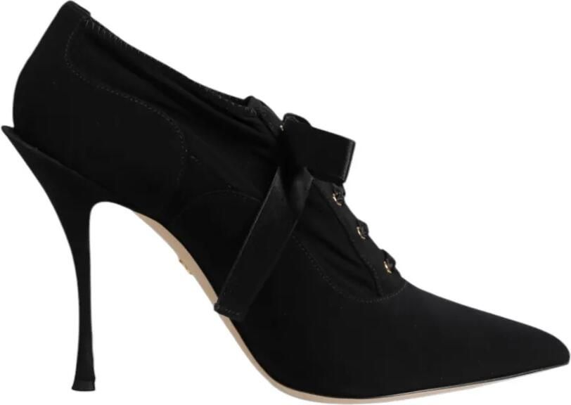 Dolce & Gabbana Pumps met puntige neus en veters Zwart