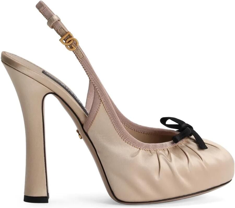 Dolce & Gabbana Satijnen pumps Beige