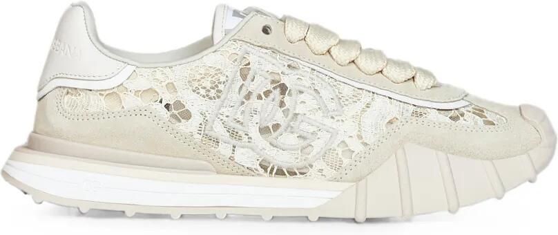 Dolce & Gabbana Suède sneakers met kanten vlakken Beige