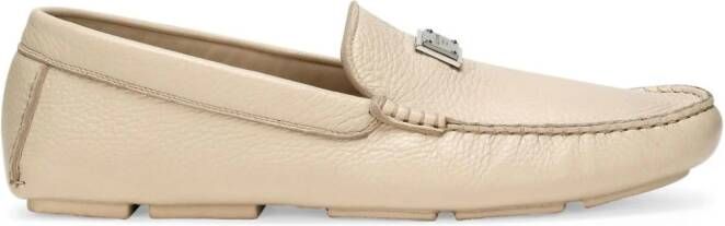 Dolce & Gabbana Loafers met logoplakkaat Beige