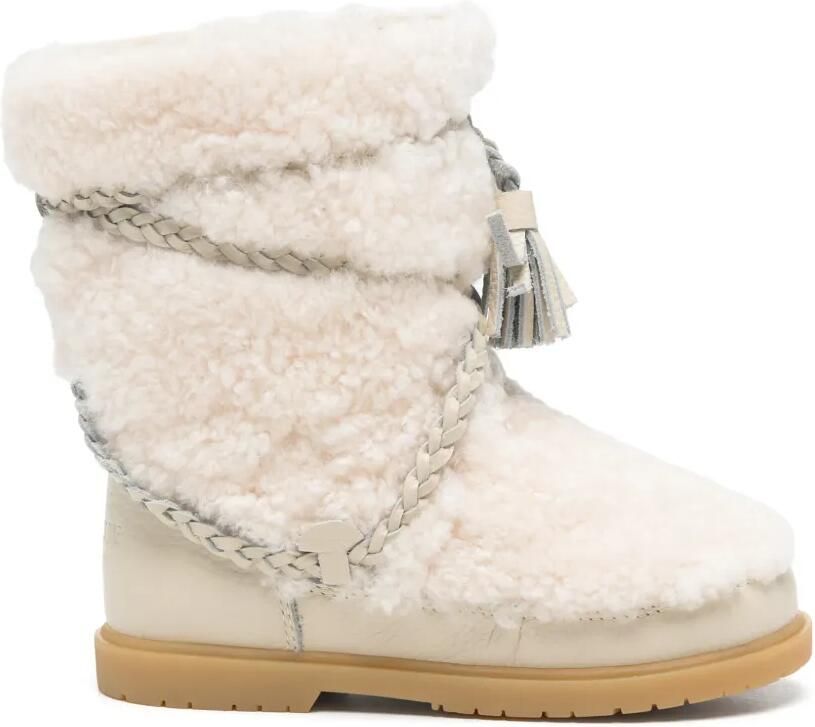 Donsje Myril laarzen met kwastdetail Beige