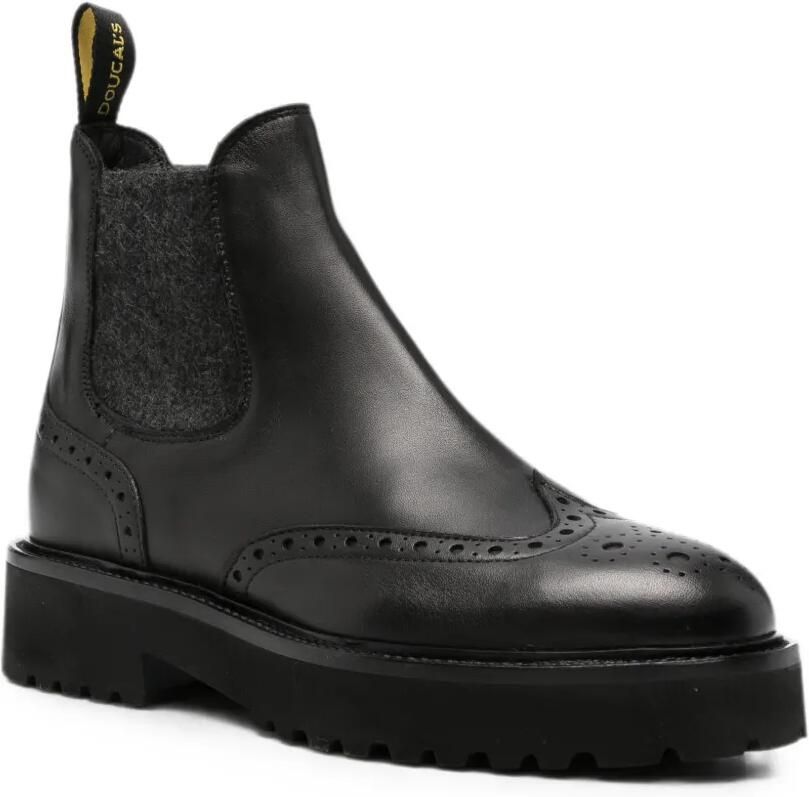 Doucal's Chelsea laarzen met brogue detail Zwart