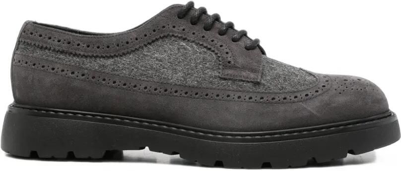 Doucal's Derby schoenen met brogue detail en vlakken Grijs