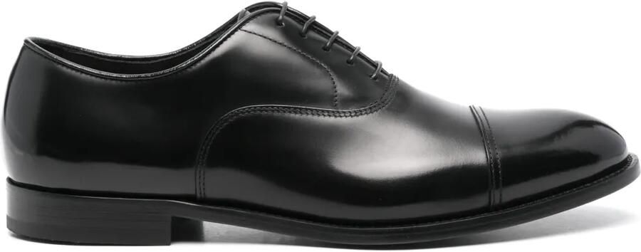 Doucal's Leren Oxford schoenen Zwart