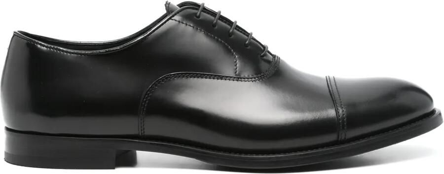 Doucal's Leren Oxford schoenen Zwart