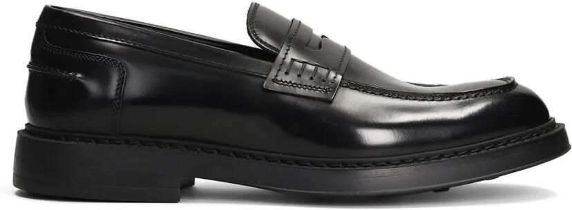 Doucal's Leren penny loafers Zwart