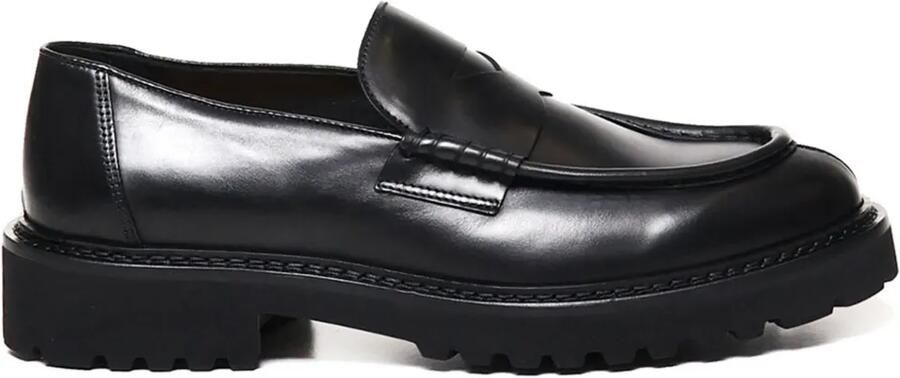 Doucal's Loafers van kalfsleer Zwart