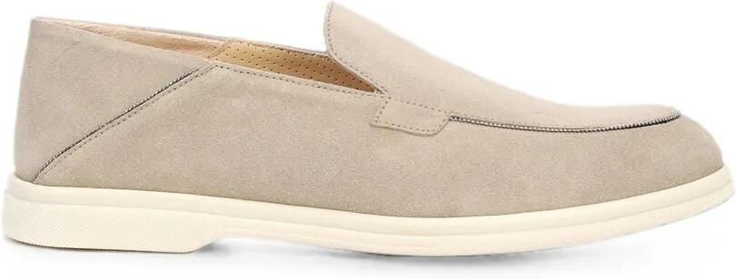 Doucal's Suède loafers met ketting Beige