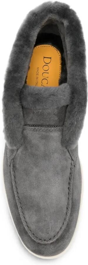 Doucal's Suède loafers met lammy afwerking Grijs - Foto 4