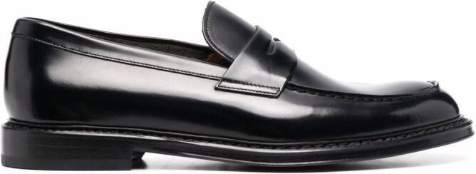 Doucal's Loafers met horsebit detail Zwart