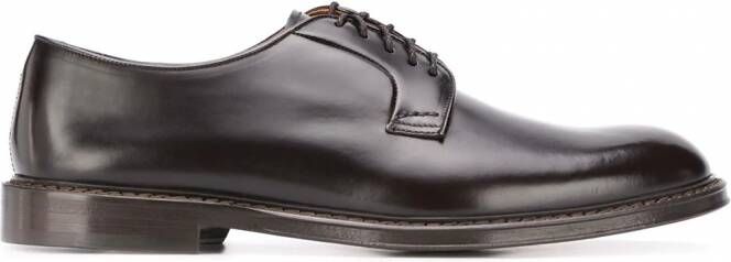 Doucal's Oxford schoenen met lage hak Bruin