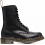 Dr. Martens 1490 combat boots met veters Zwart - Thumbnail 1